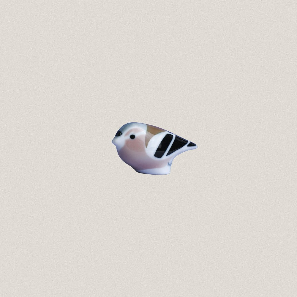 61022