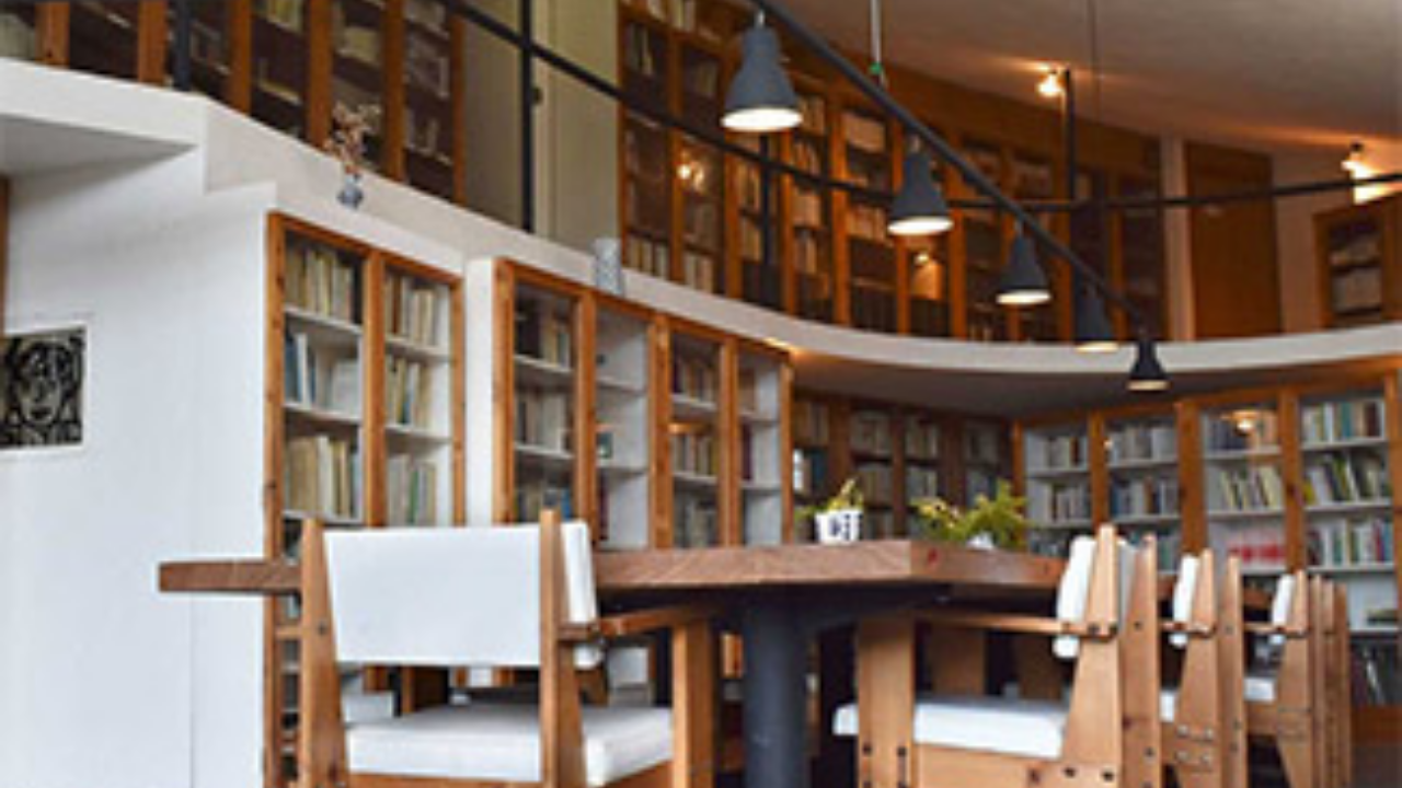 biblioteca del museo de ceramica de sargadelos